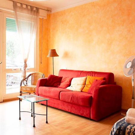 200 Metri Dal Mare Relax Con Ampio Terrazzo Apartment Аласио Екстериор снимка