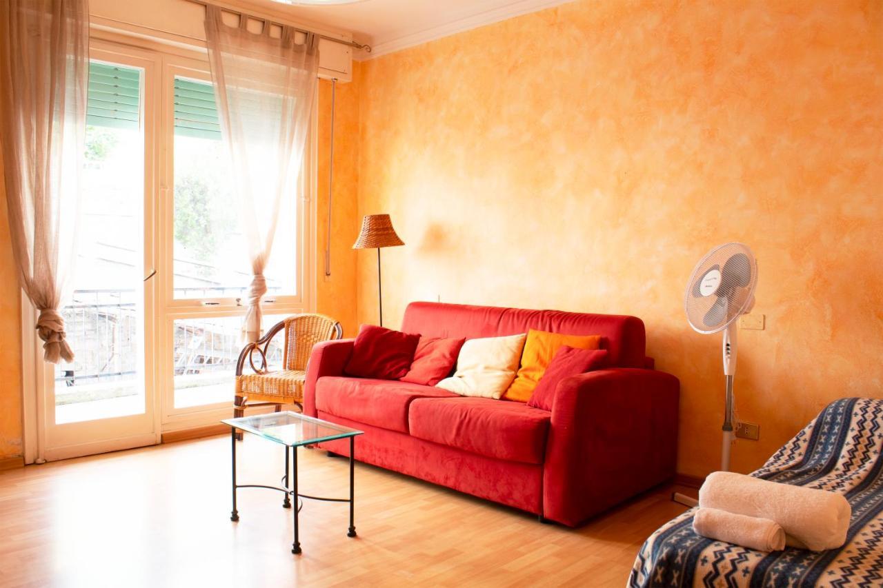 200 Metri Dal Mare Relax Con Ampio Terrazzo Apartment Аласио Екстериор снимка